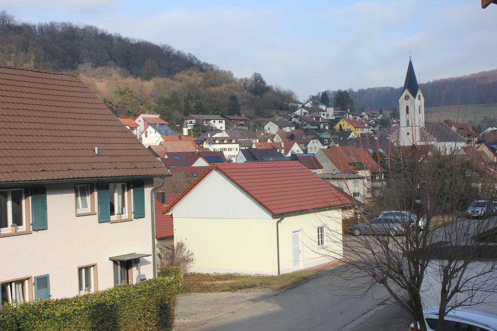 Kleine Ferienwohnung Inzlingen Exterior foto